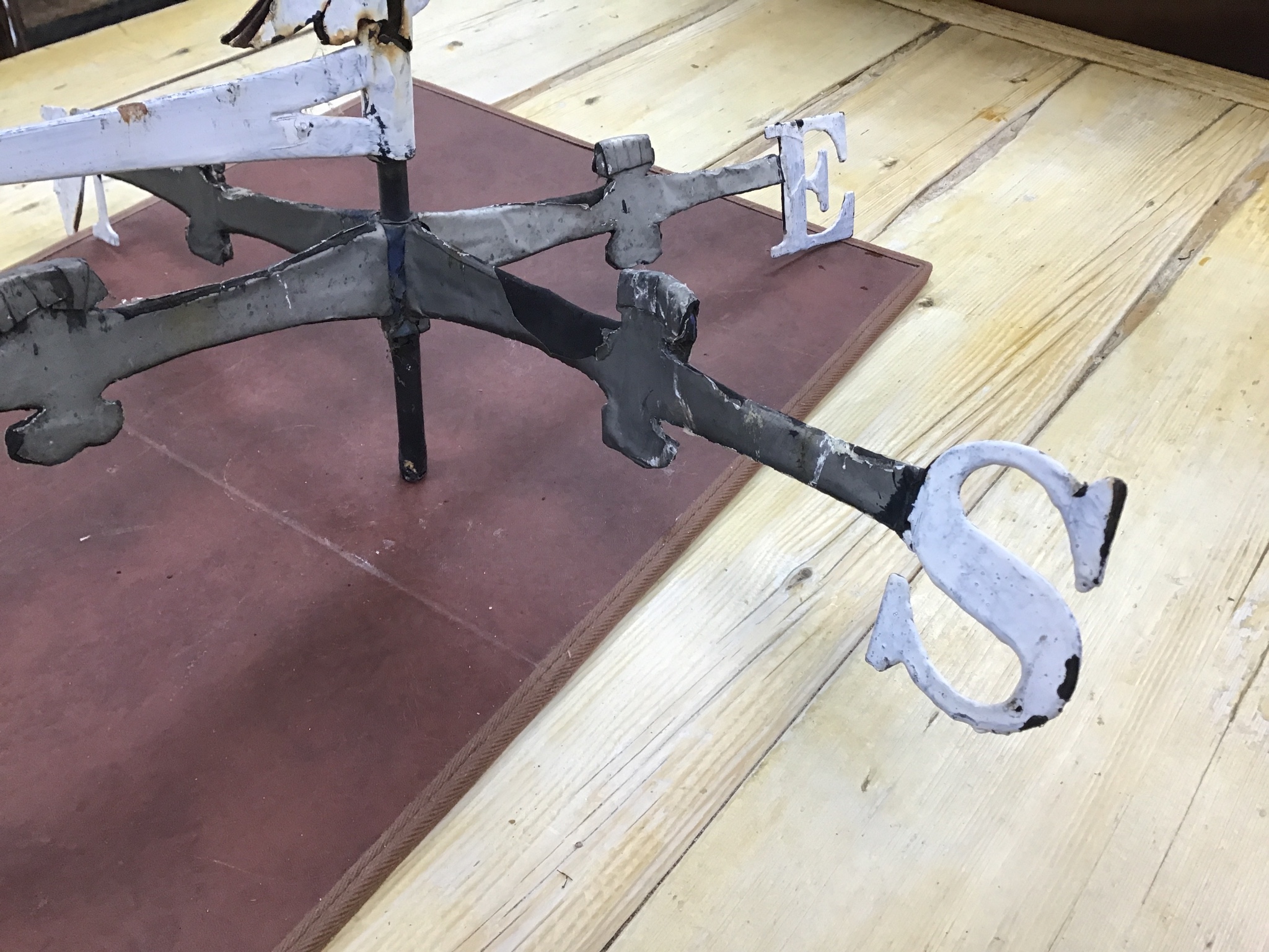 A painted iron heron weather vane, height 64cm